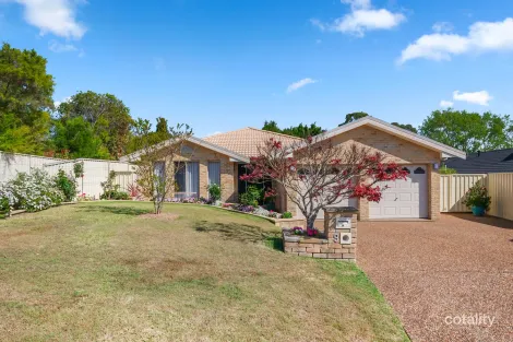9 KONA CRES, BONNELLS BAY, NSW 2264