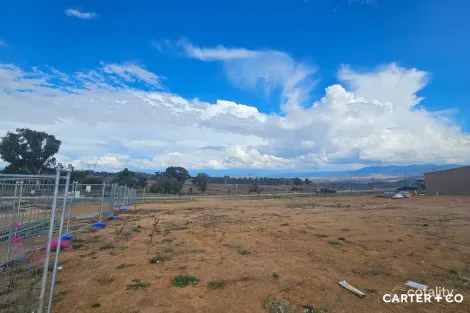 18 Ilma Stone Way, Macnamara, ACT 2615