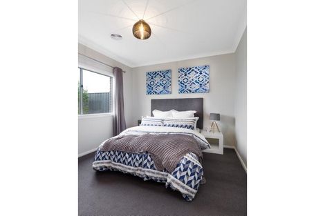 Property photo of 38 Westbourne Street Clyde North VIC 3978