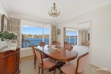 Property photo of 215 Queens Road Connells Point NSW 2221
