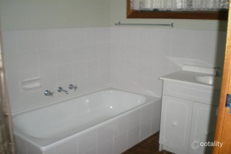 11 Bournes Lane, Pyree, NSW 2540