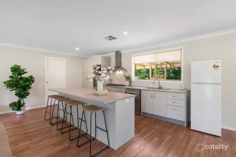 Property photo of 17 Watkins Drive Moss Vale NSW 2577