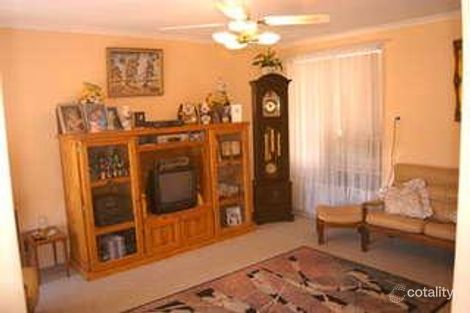 Property photo of 9 Kalimna Close Lake Haven NSW 2263