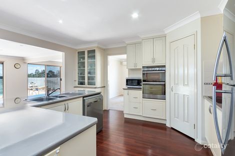 Property photo of 9 Lowe Circuit Redland Bay QLD 4165