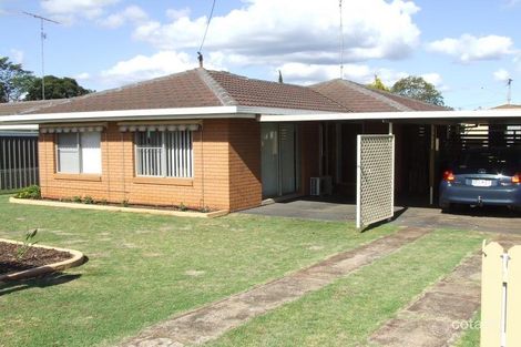 460 Greenwattle St, Wilsonton, QLD 4350