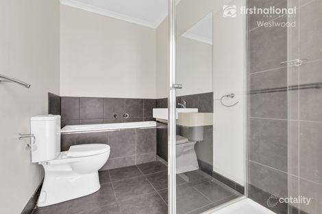 Property photo of 2/101 Synnot Street Werribee VIC 3030