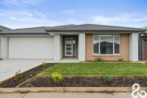 Property photo of 4 Boilersmith Street Donnybrook VIC 3064