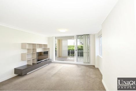 Property photo of 204/6 Peninsula Drive Breakfast Point NSW 2137