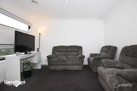 16 Ajana Dr, Craigieburn, VIC 3064