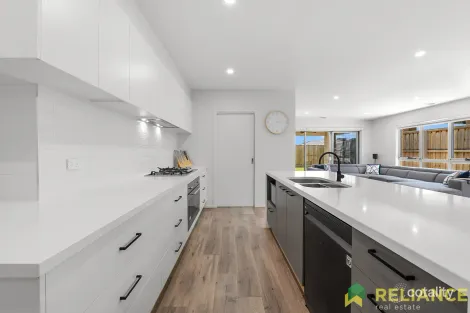 Property photo of 10 Knight Street Maddingley VIC 3340