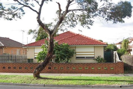 18 Surrey St, Pascoe Vale, VIC 3044