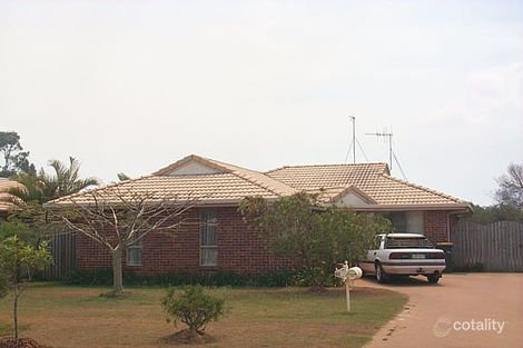 52 Cedar Cres, Kawungan, QLD 4655