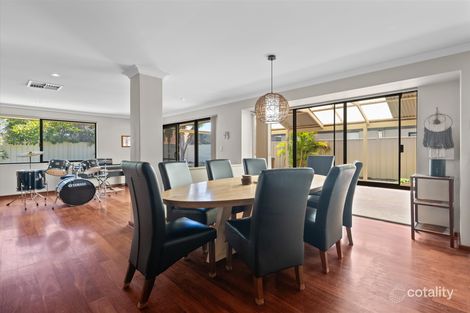 Property photo of 42 Macquarie Boulevard Hammond Park WA 6164