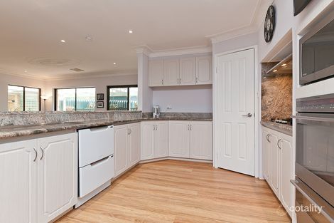 Property photo of 58 Freeland Square Eden Hill WA 6054