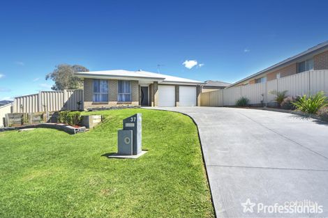 37 Basil St, South Nowra, NSW 2541
