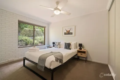 Property photo of 2 Houghs Lane Bright VIC 3741