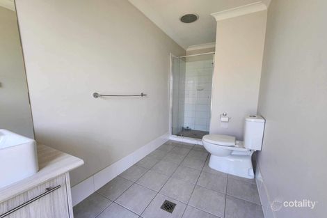 Property photo of 8 Sullivan Circuit Orange NSW 2800