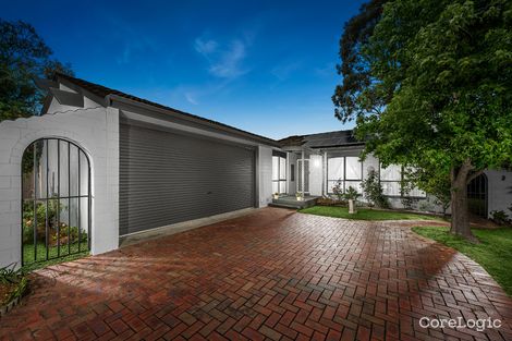 Property photo of 17 Streeton Circuit Mill Park VIC 3082