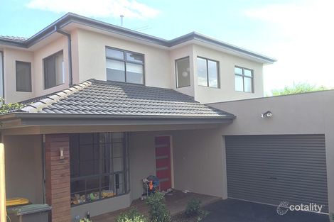 Property photo of 2/5 Mountbatten Court Oakleigh East VIC 3166