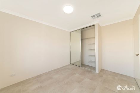 Property photo of 27 Hokitika Drive Dudley Park WA 6210