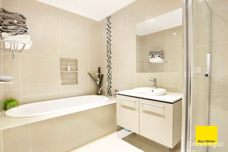Property photo of 26 Seagrass Crescent Point Cook VIC 3030