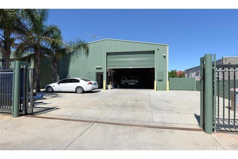 13 Fifth St, Wingfield, SA 5013