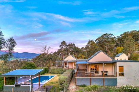 215 Mount Buffalo Rd, Porepunkah, VIC 3740