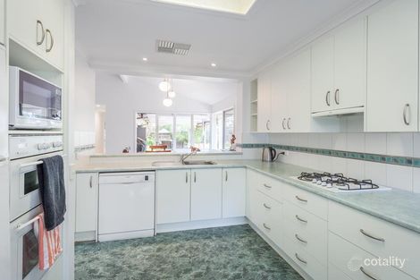 Property photo of 26 Dunrossil Drive Sunbury VIC 3429
