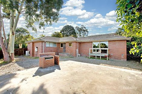 Property photo of 17 Golden Grove Ringwood VIC 3134