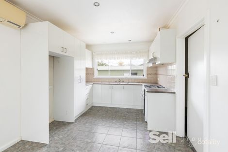 Property photo of 28 Gunther Avenue Springvale VIC 3171