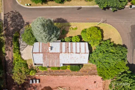 Property photo of 11 Wirra Wirra Street Mount Lofty QLD 4350