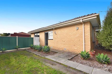 Property photo of 2/23 Hoffmans Road Essendon West VIC 3040
