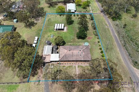 10 BOURKE ST, BLANDFORD, NSW 2338
