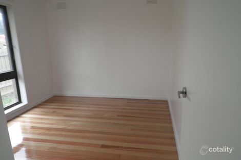 Property photo of 2/17 Main Road Clayton South VIC 3169