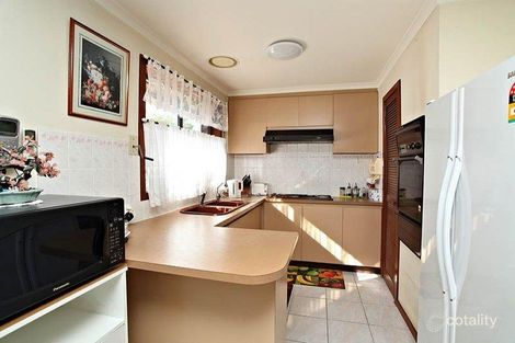 Property photo of 1 Bracknell Place Deer Park VIC 3023