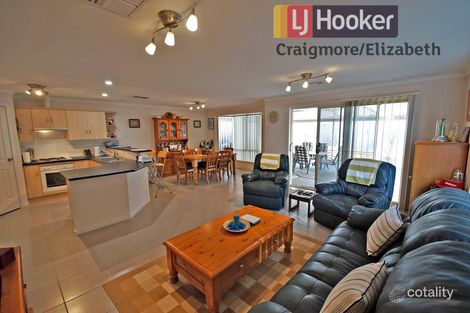 Property photo of 11 Newhaven Drive Craigmore SA 5114