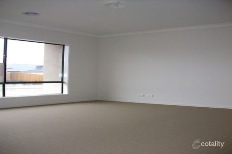 Property photo of 28 Viola Avenue Point Cook VIC 3030