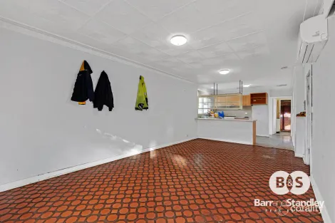 130 Minninup Rd, South Bunbury, WA 6230