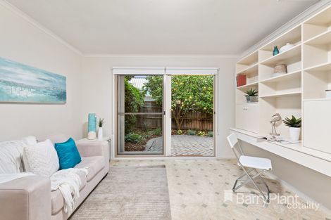 Property photo of 12 Gregory Mews Forest Hill VIC 3131