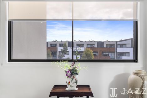 Property photo of 201/18 Tribeca Drive Point Cook VIC 3030