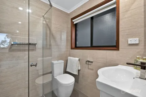 Property photo of 14 Fourth Road Belair SA 5052