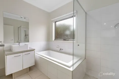 Property photo of 58 Eureka Drive Manor Lakes VIC 3024
