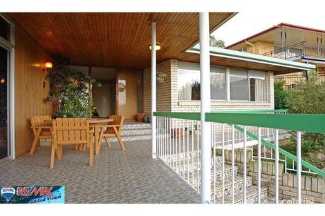 Property photo of 40 Crest Street Mount Gravatt East QLD 4122