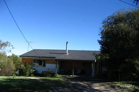 8 Anne Ave, Glendale, NSW 2285