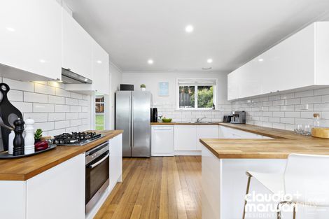 Property photo of 19 Valley Crescent Glenroy VIC 3046