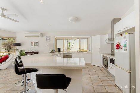 Property photo of 15 Pearson Close Arundel QLD 4214