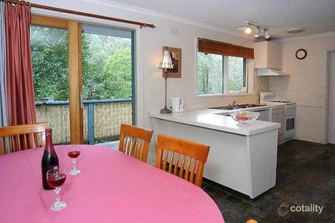 Property photo of 2 Farquharson Avenue Belgrave VIC 3160