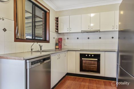 Property photo of 25 Clayton Crescent Rutherford NSW 2320