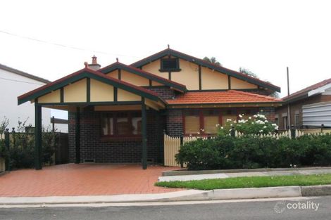 62 Minnamorra Ave, Earlwood, NSW 2206