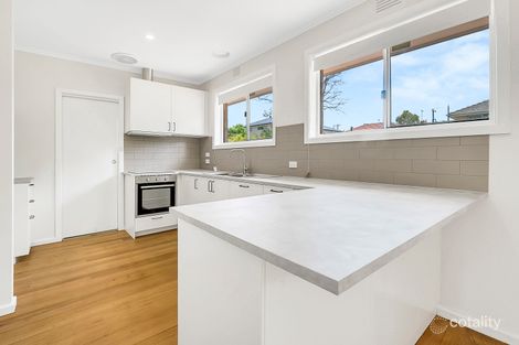 Property photo of 40 Yerrawa Drive Watsonia VIC 3087